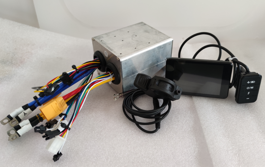VNOM/BRONCO Controller Set (CONTROLLER + TFT SCREEN + THUMB THROTTLE)